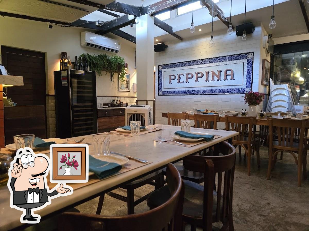 Забронируйте столик в "Peppina (Sukhumvit Flagship Branch)".