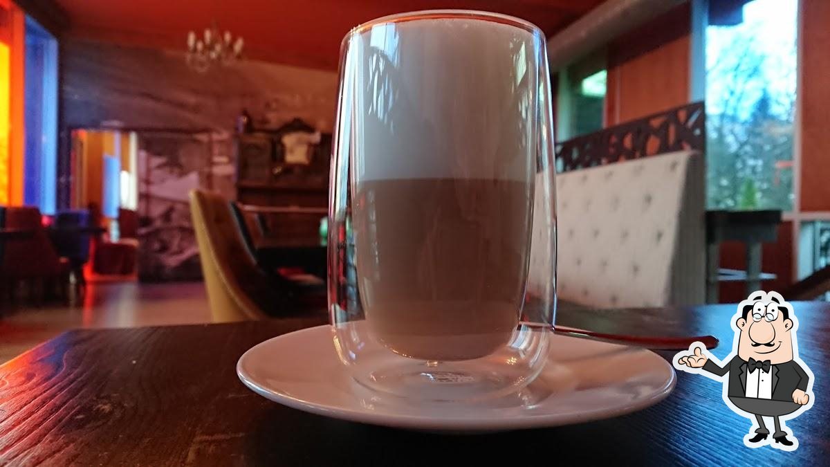 Интерьер "Kamikadze Restaurant".