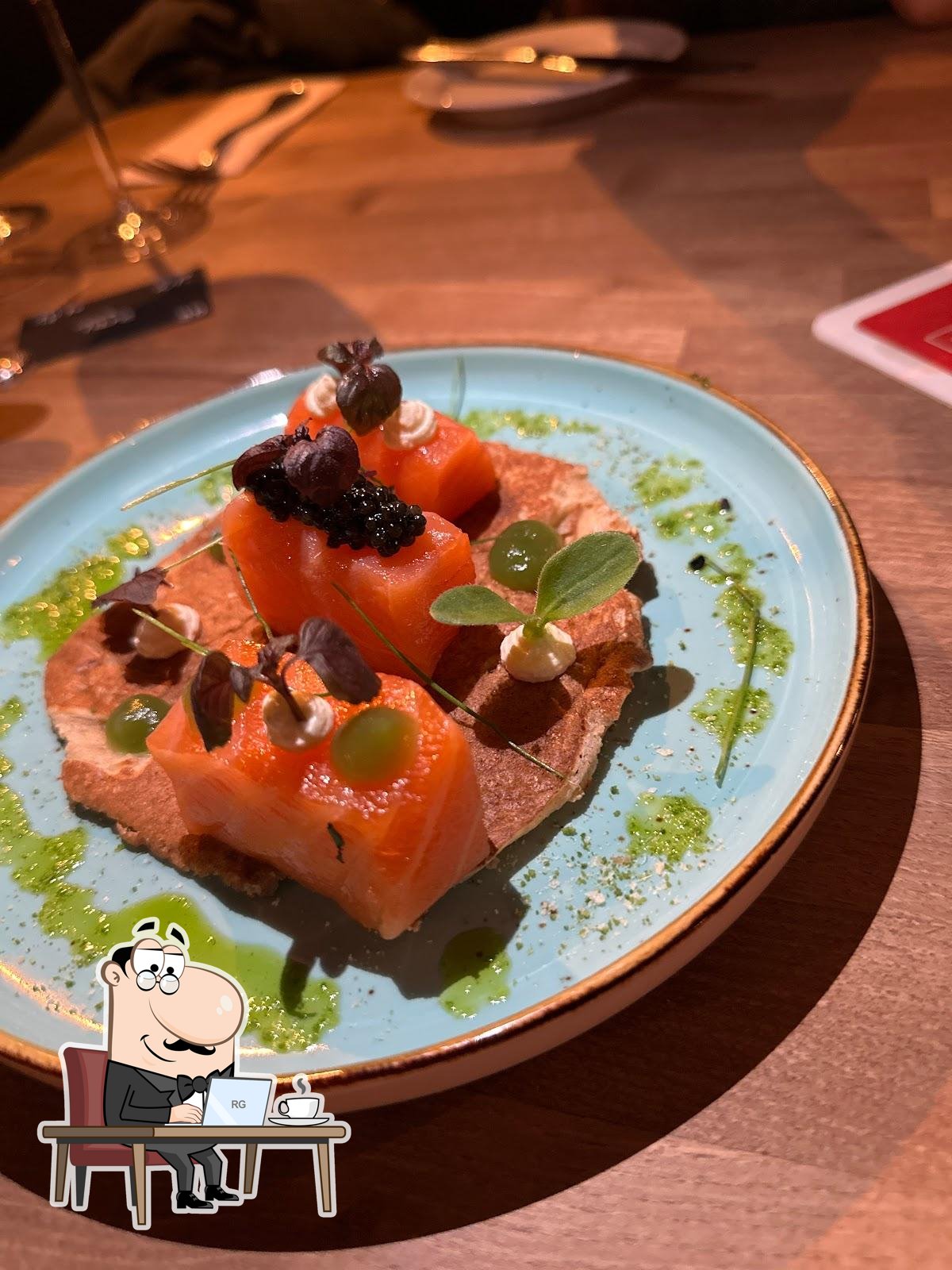 Забронируйте столик в "Oktopussy Bar & Restaurant".