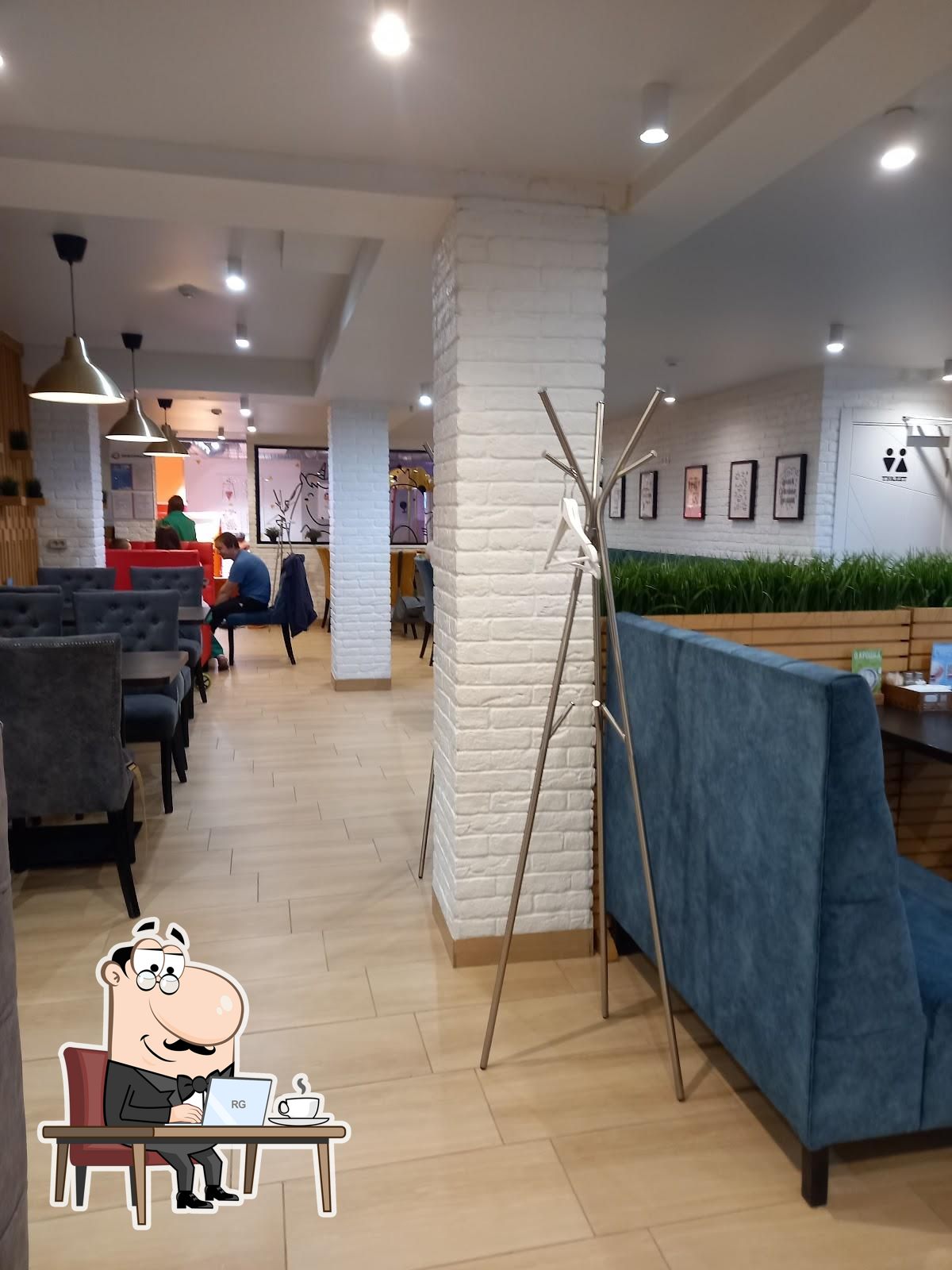 Забронируйте столик в "ПиццаФабрика".