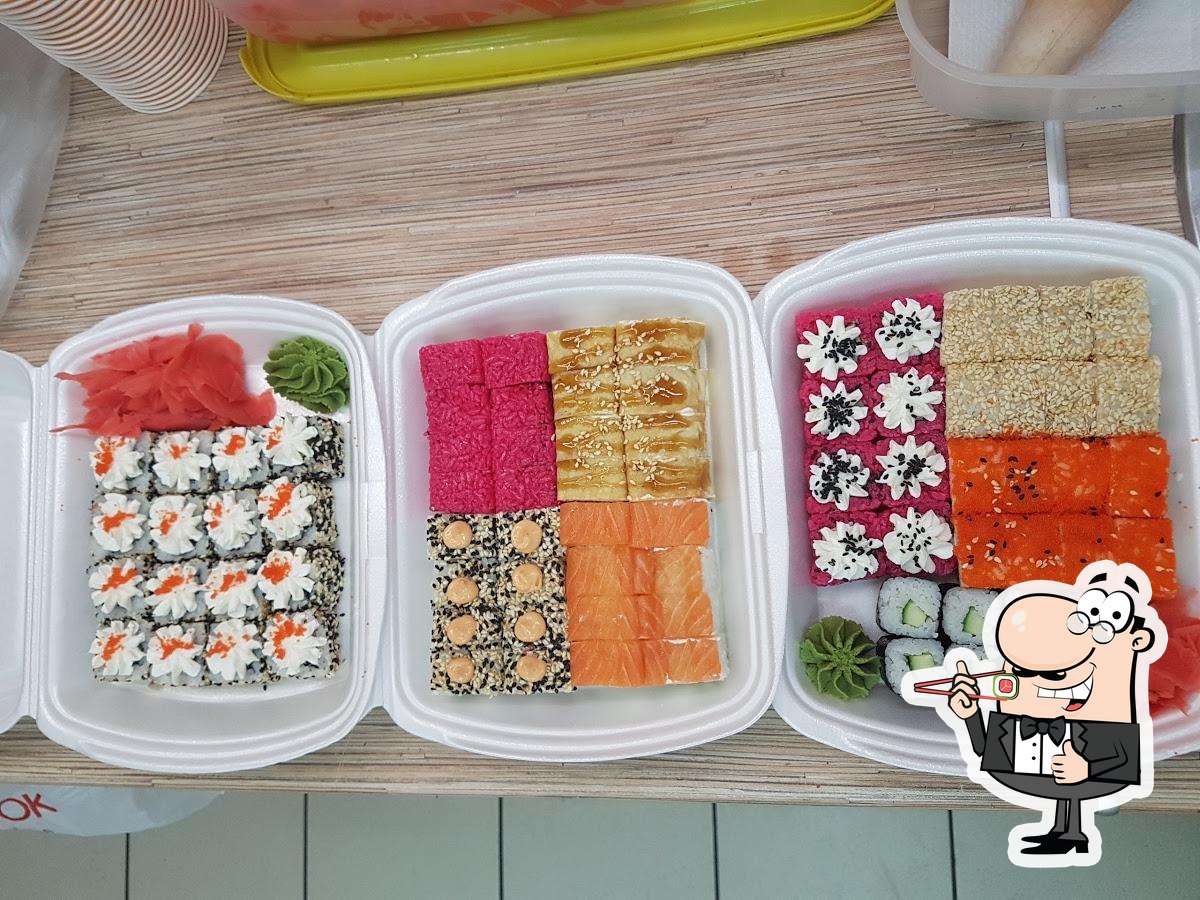 В "Суши Wok" вы можете заказать суши.