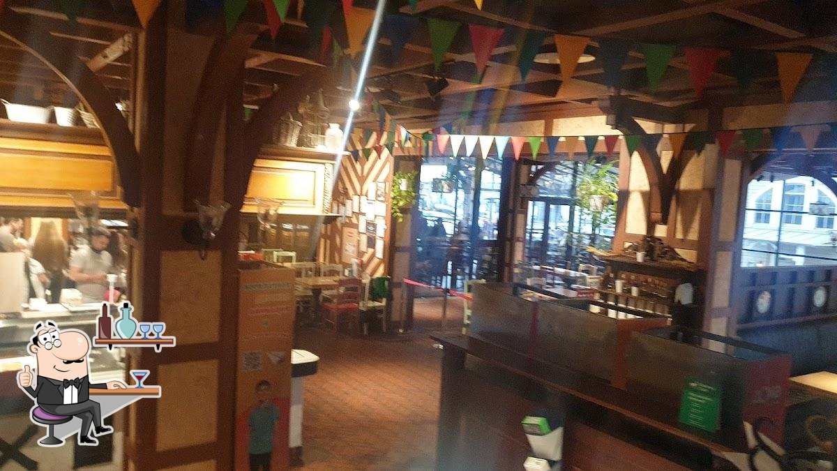 Интерьер "Дома у друзей".