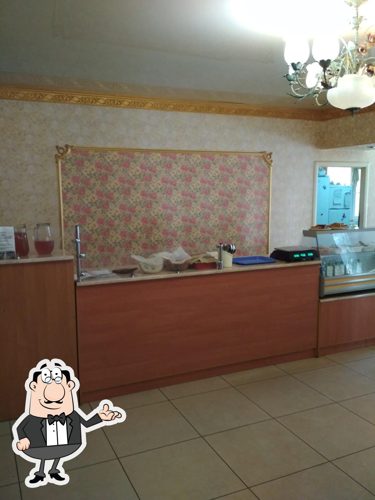 Забронируйте столик в "Парадиз".