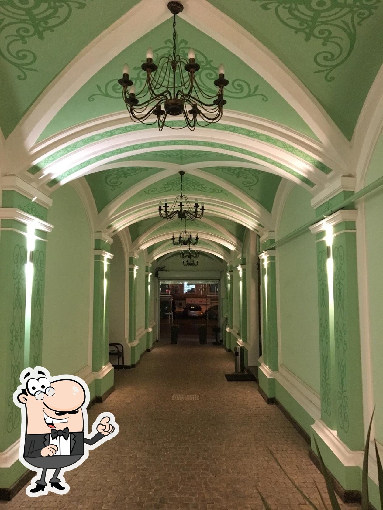 Забронируйте столик в "The Дом".