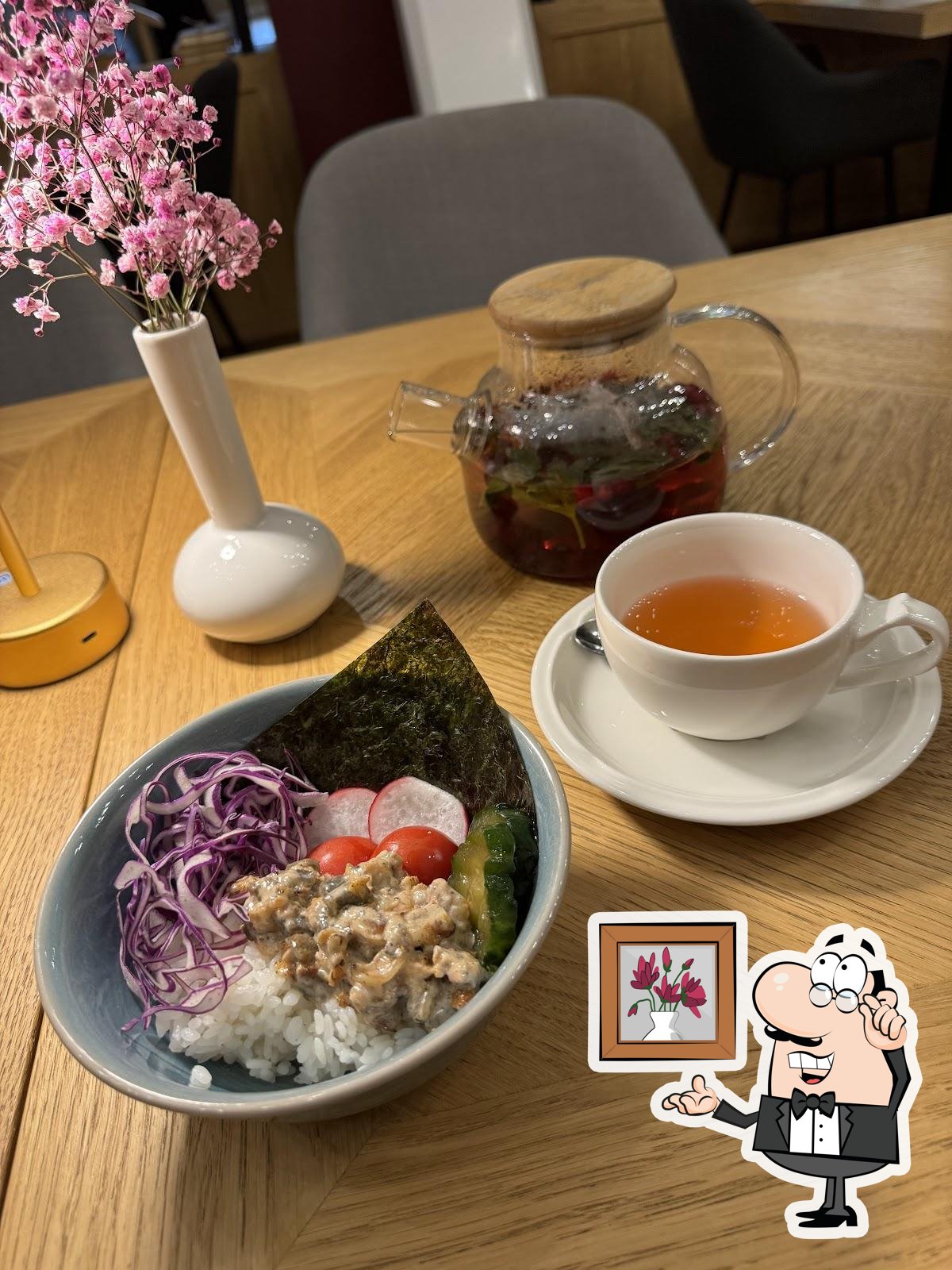 Забронируйте столик в "Кадушка".