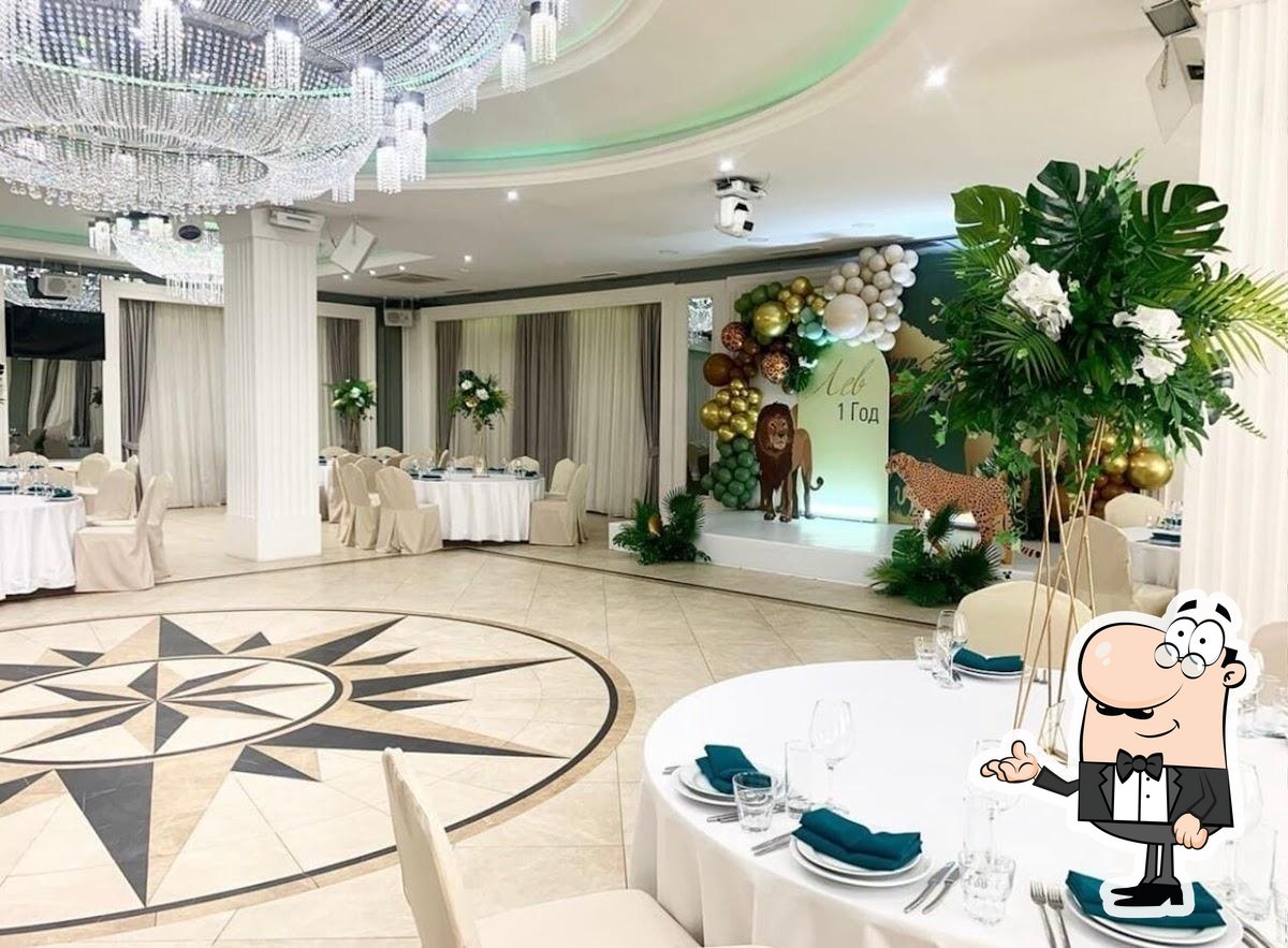 Интерьер "Republic Hall".