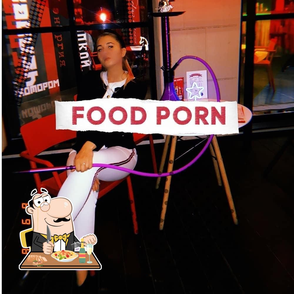 Блюда в "Маяк Food Porn"