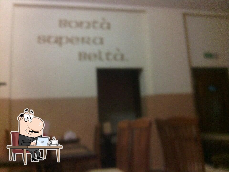 Забронируйте столик в "Дом папочки".