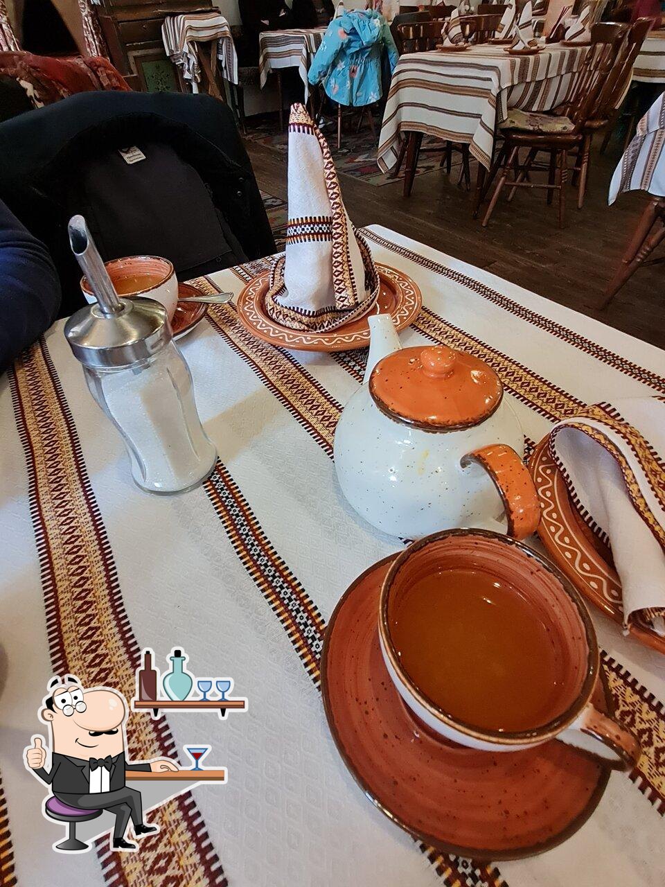Забронируйте столик в "Корчма".