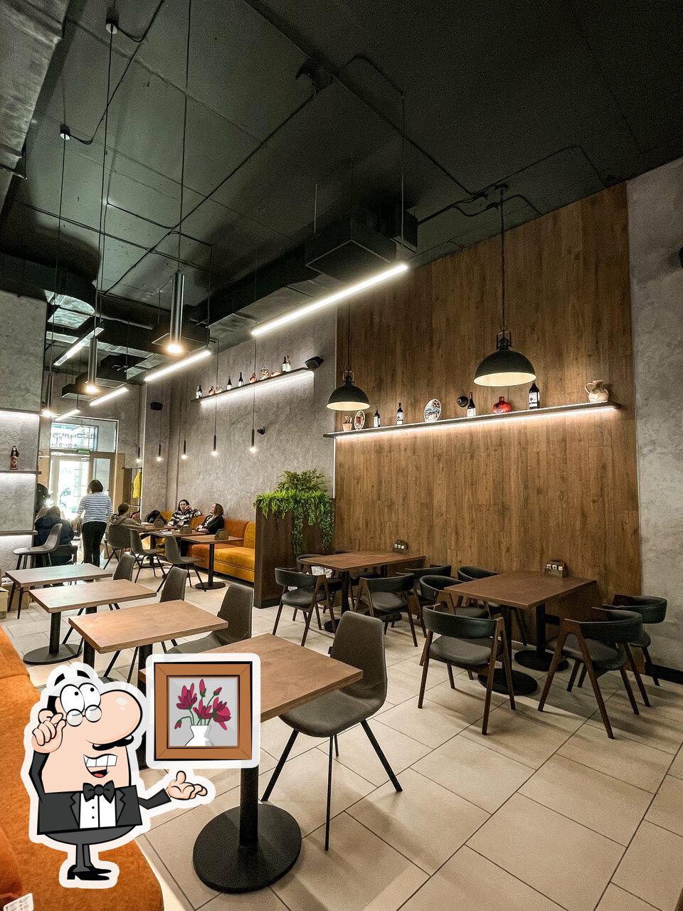 Забронируйте столик в "Шампурико kitchen".
