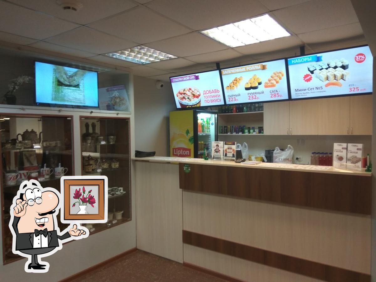 Забронируйте столик в "Суши Wok".