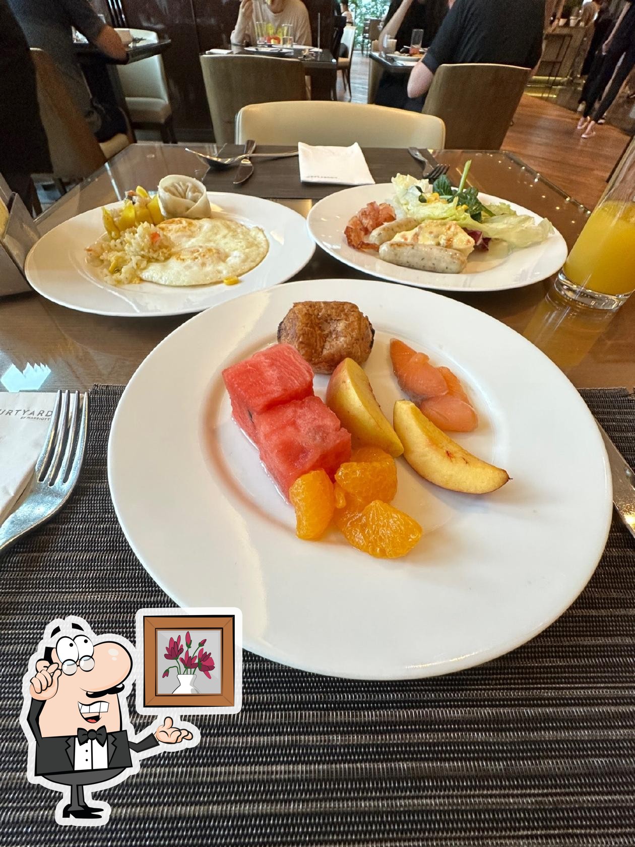 Забронируйте столик в "MoMo Cafe - Courtyard by Marriott Seoul Myeongdong".