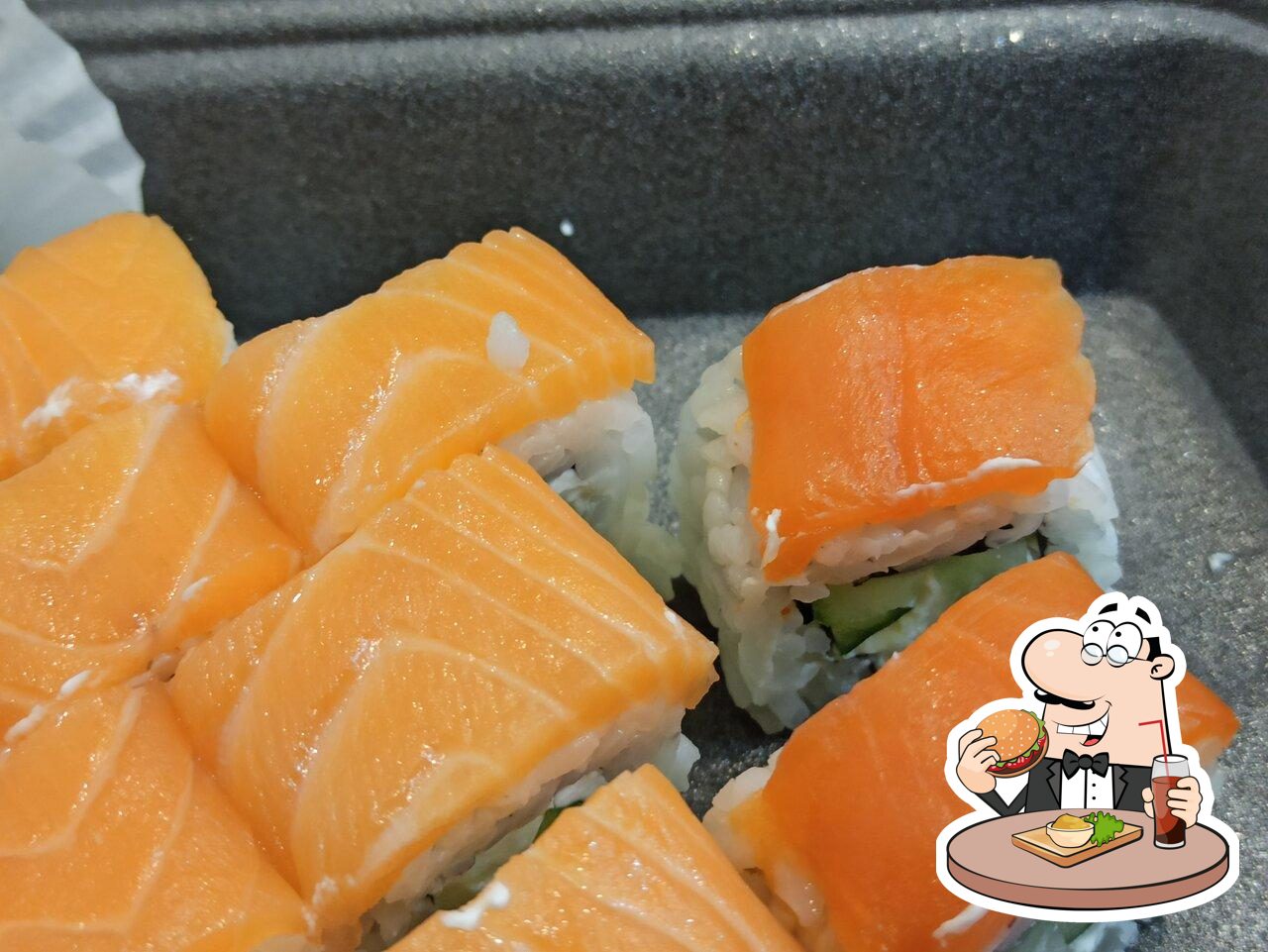 Побалуйте себя гамбургером в "Суши Гурмэ".