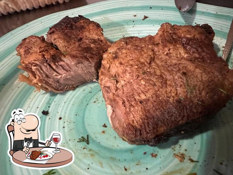 Ознакомьтесь с широким ассортиментом мясных блюд.