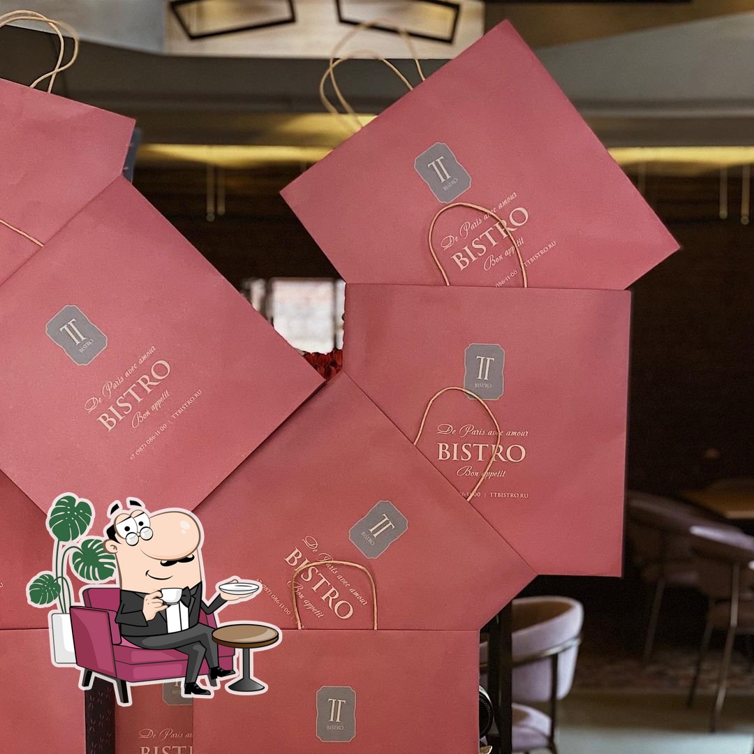 Интерьер "TT bistro".