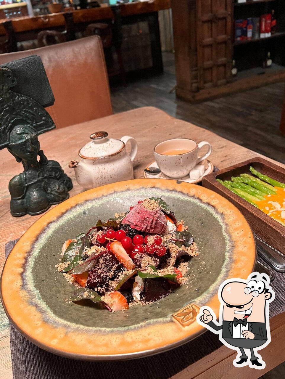 Интерьер "Арт-Кафе Рукав".