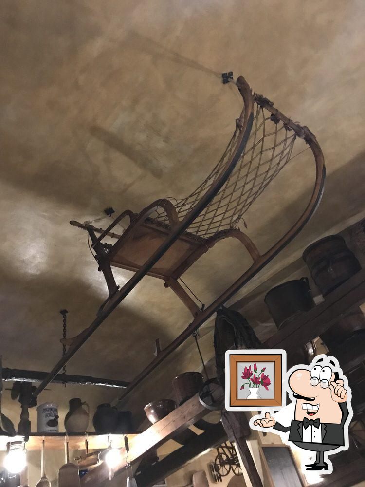 Забронируйте столик в "Restaurace Mlejnice".