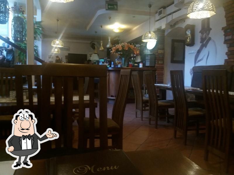 Интерьер "Vis a Vis Restauracja & Bar".