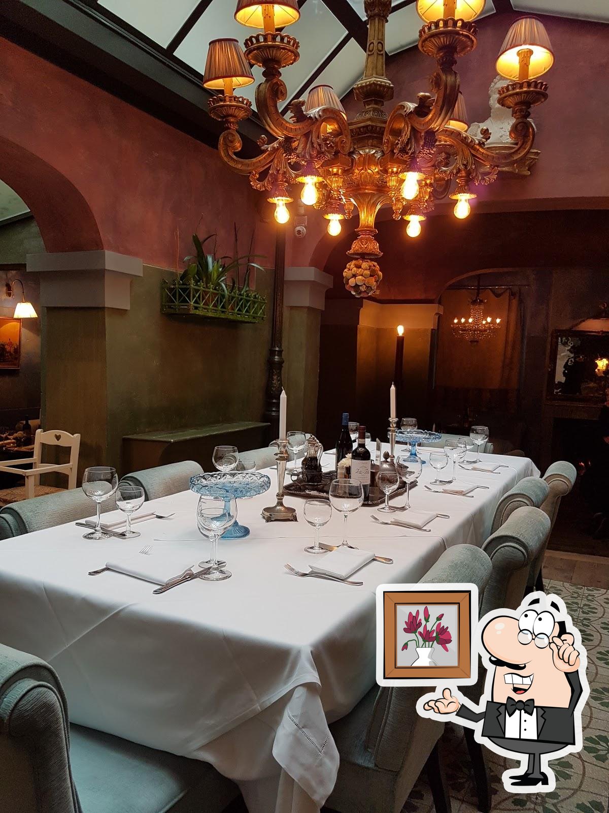 Интерьер "Trattoria Zà Zà".