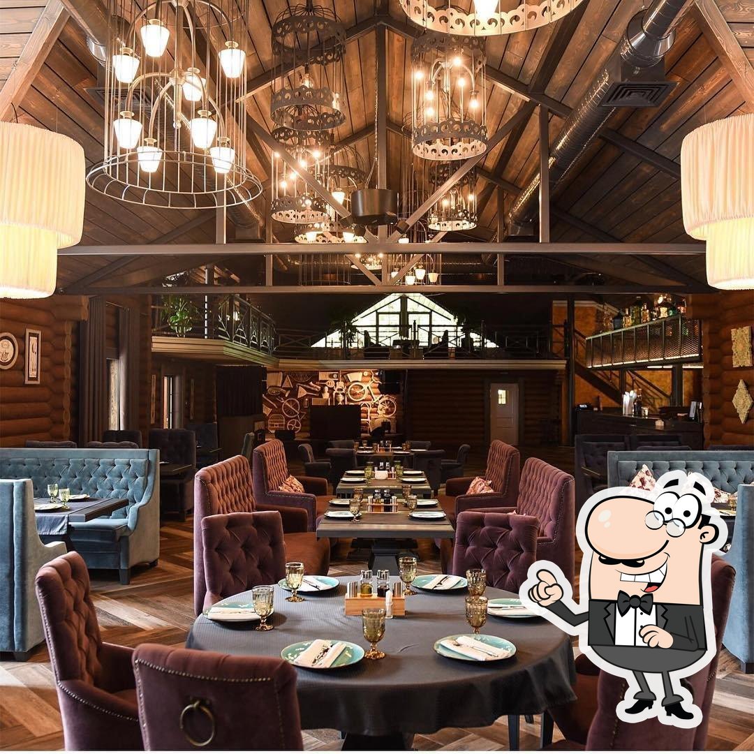 Забронируйте столик в "Sosnovka loft".