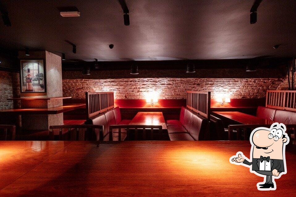 Интерьер "Butler The Japanese Bar".