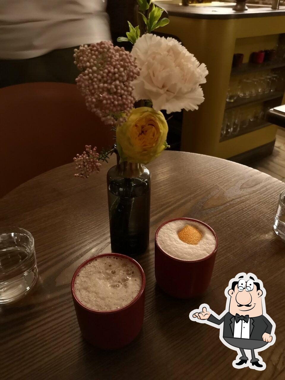 Забронируйте столик в "Benedict Bistro".