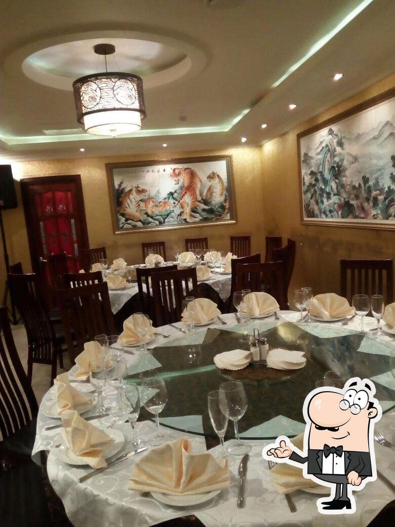 Забронируйте столик в "Харбин".