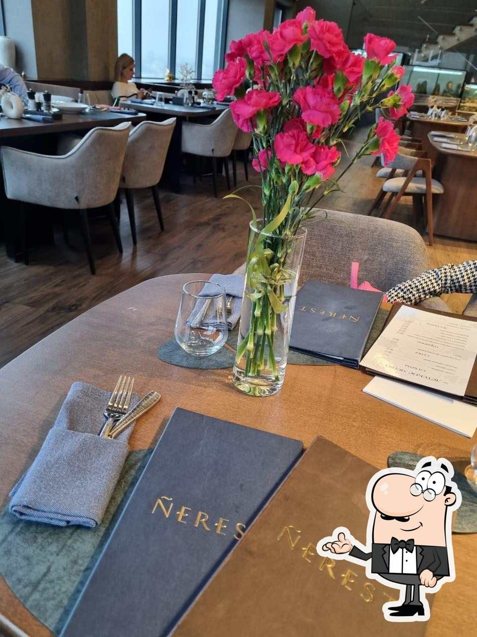 Забронируйте столик в "Нерест".