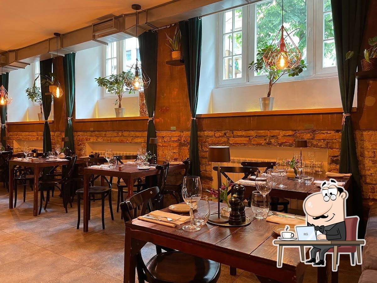 Интерьер "Soul Kitchen".