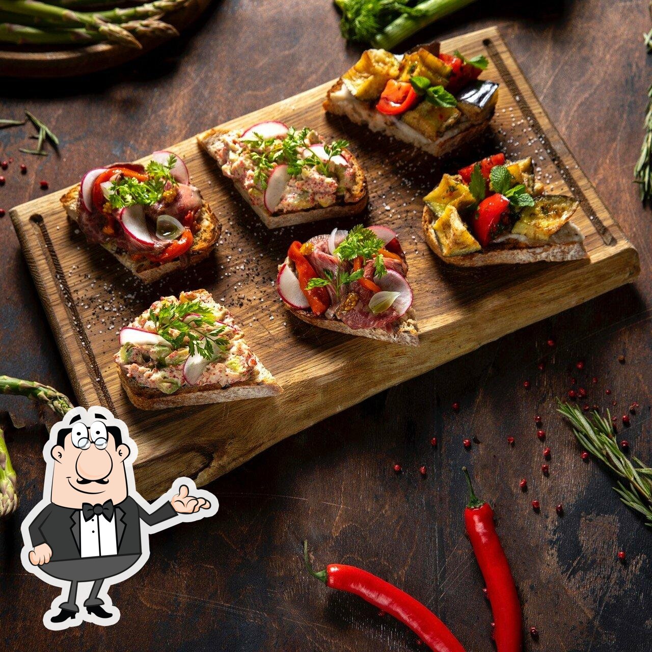 Посмотрите на внутренний интерьер "Steak it easy".