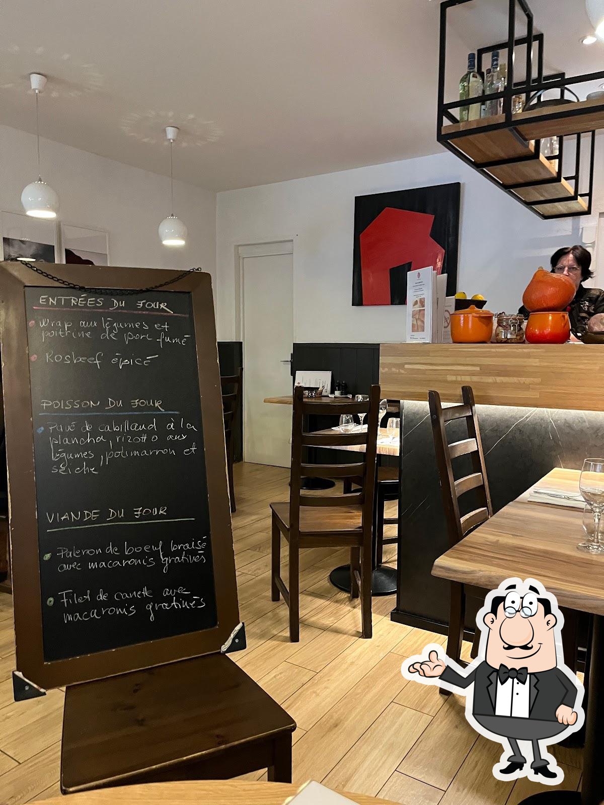 Интерьер "H Kitchen".