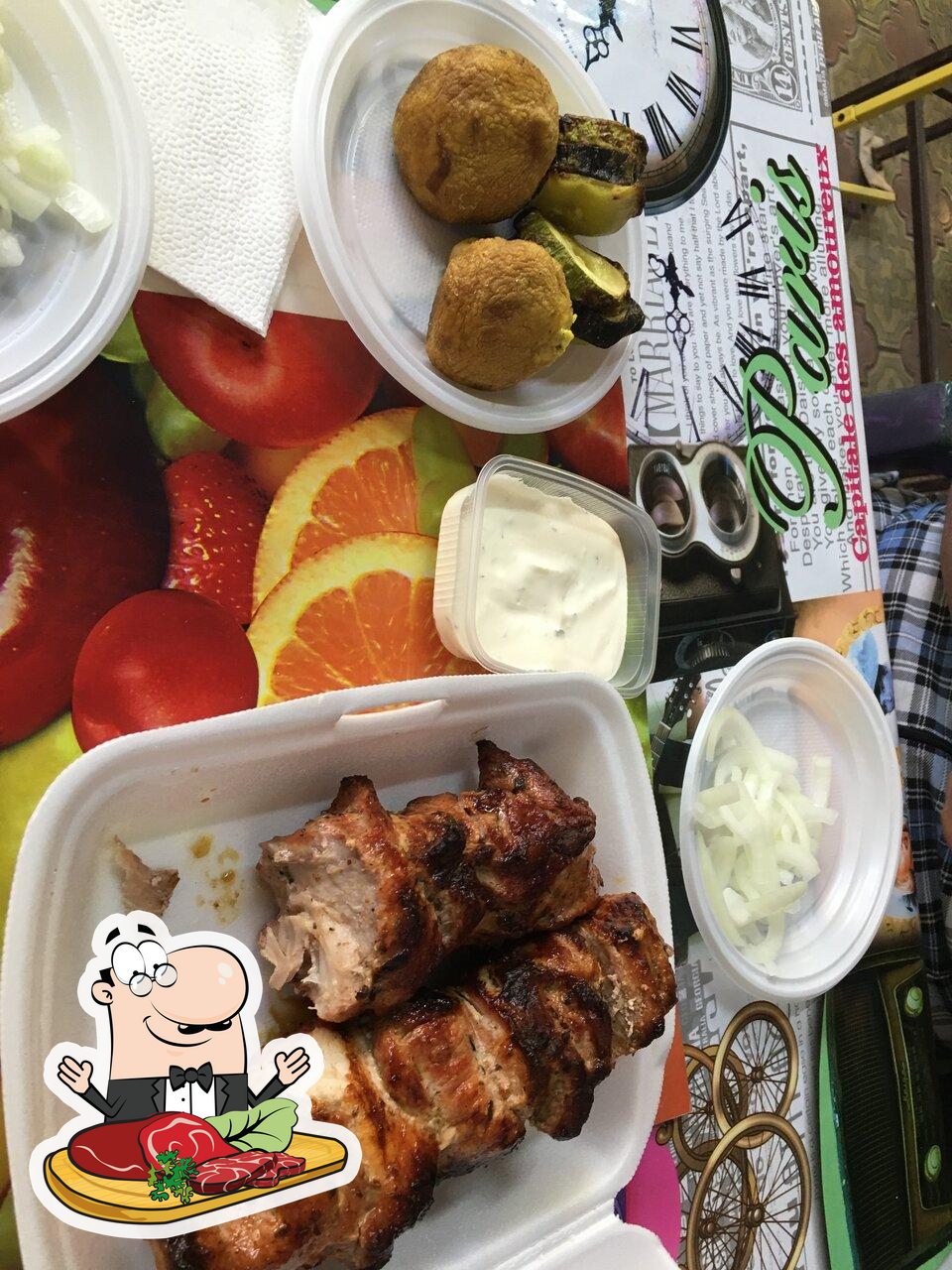 "Шашлык у Радика" предлагает мясные блюда.