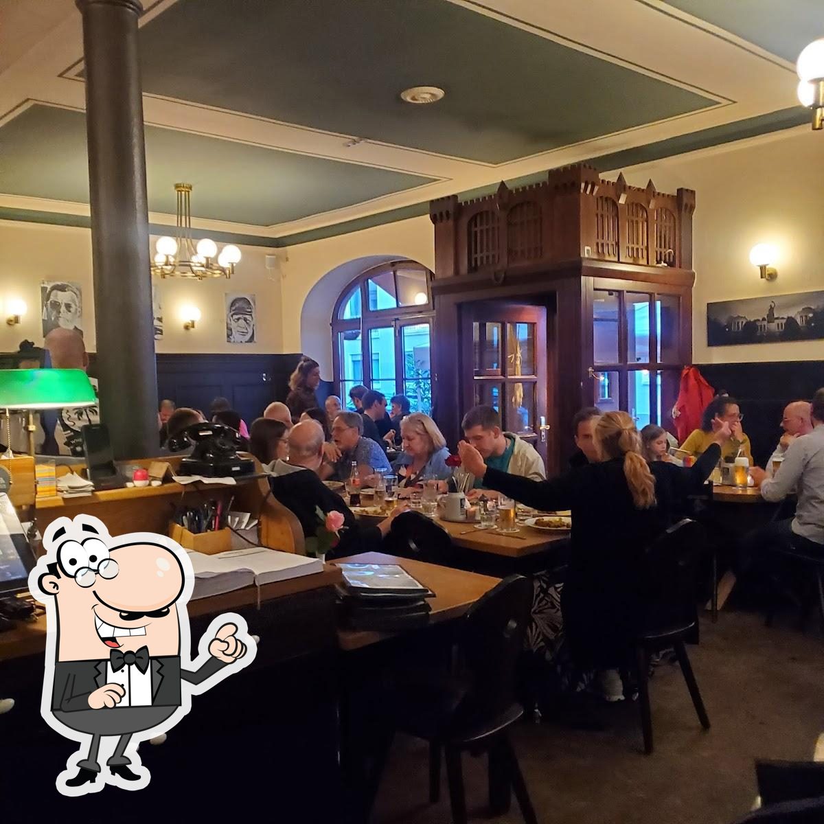 Интерьер "Gaststätte Burg Pappenheim".
