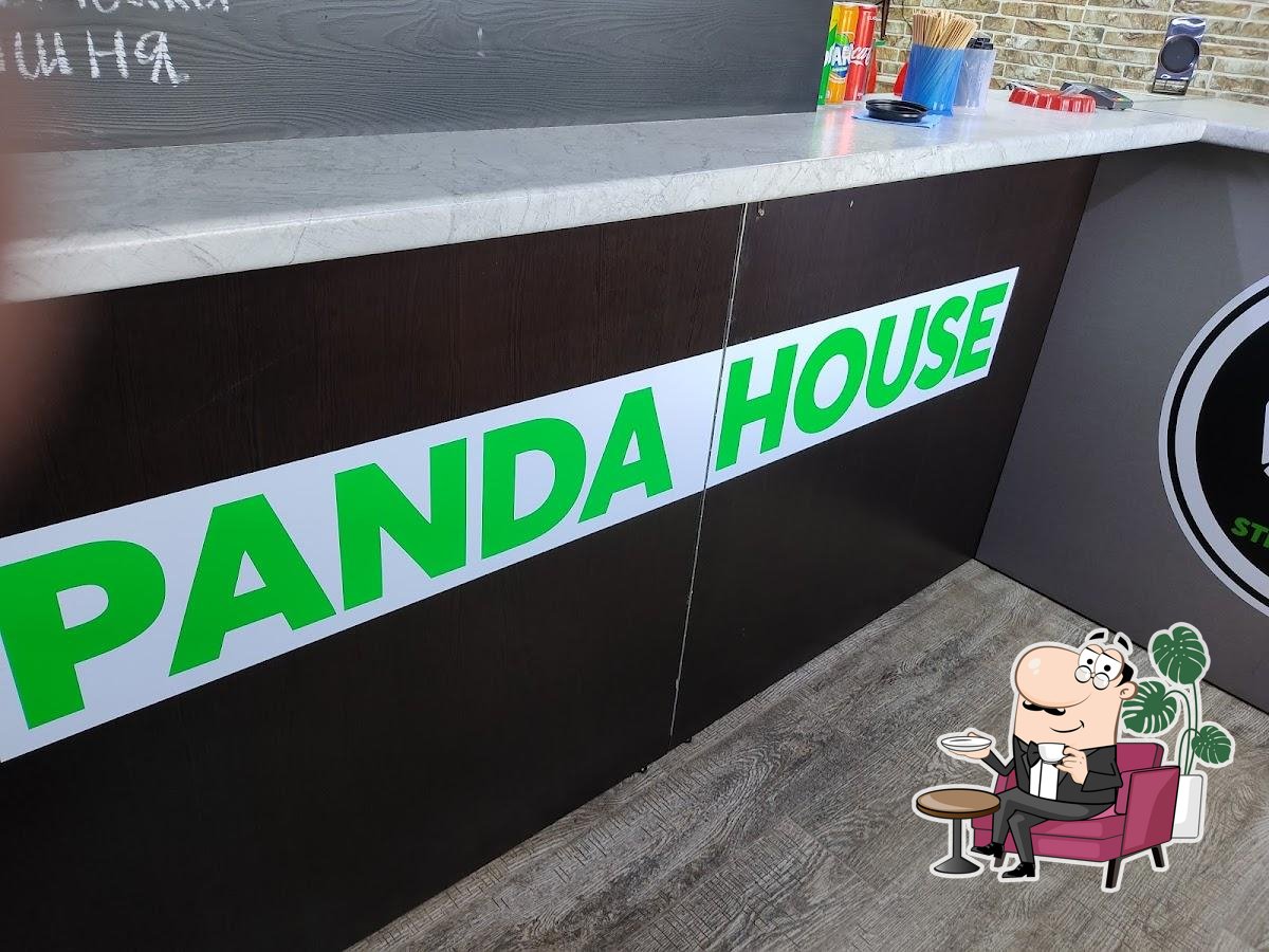 Забронируйте столик в "Panda House".