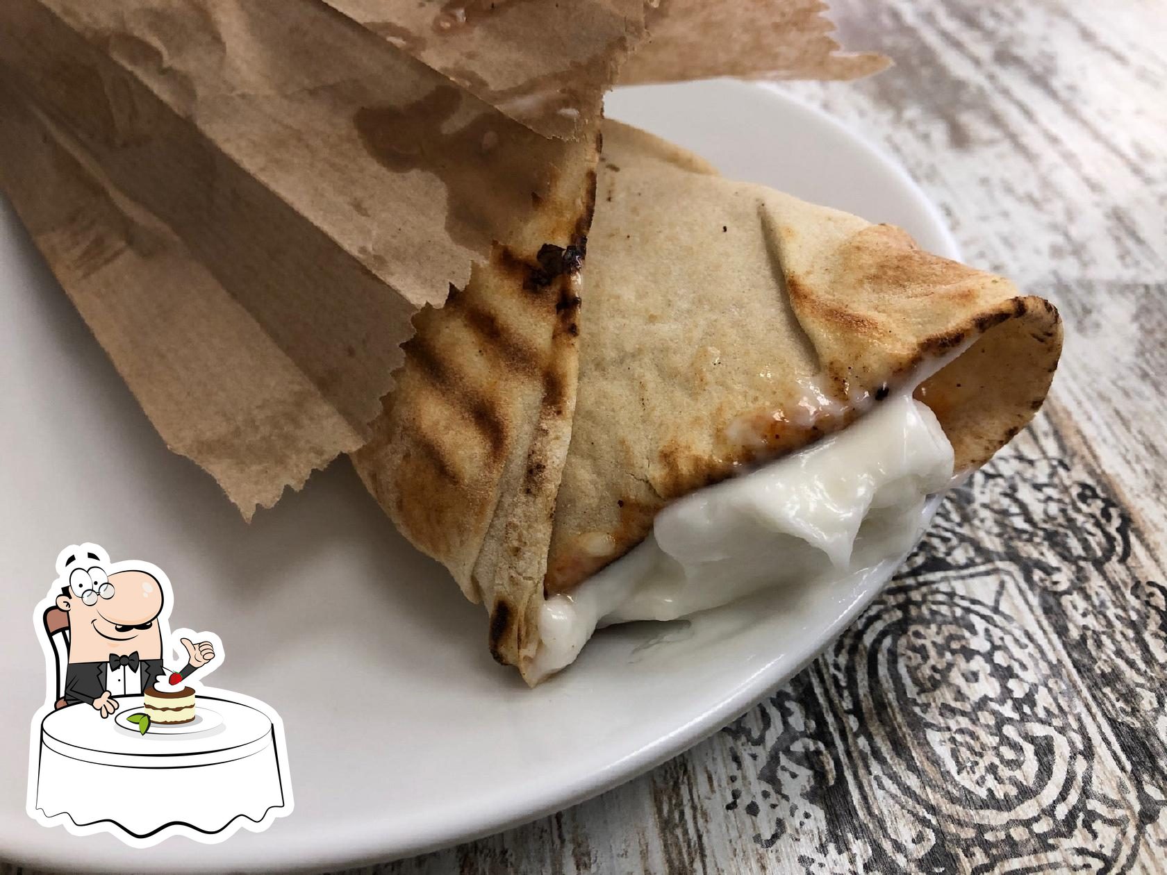 Не забудьте заказать десерт в "Ala kafe".