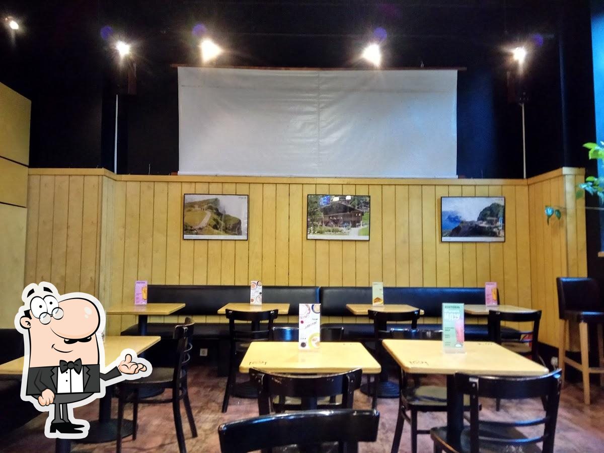 Интерьер "Coffee Bean".