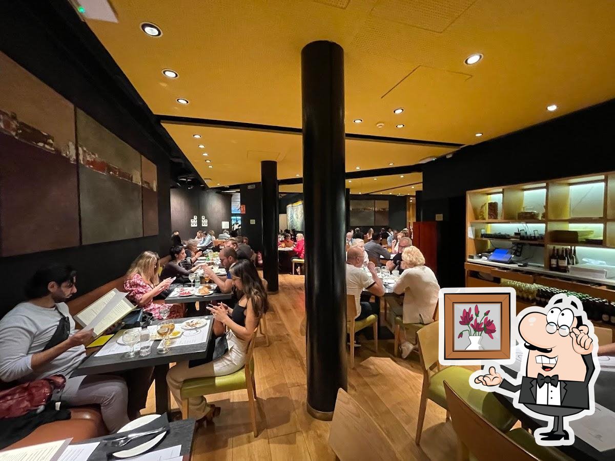 Забронируйте столик в "Cerveceria Catalana".