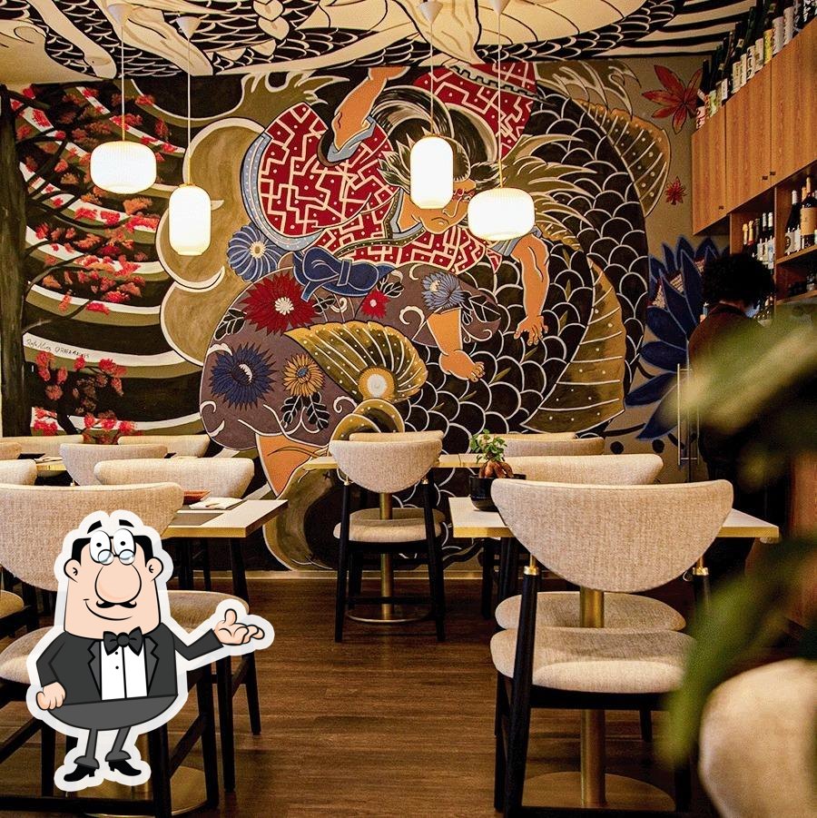 Интерьер "TABERNA SHAKAI - Restaurante Japonês".
