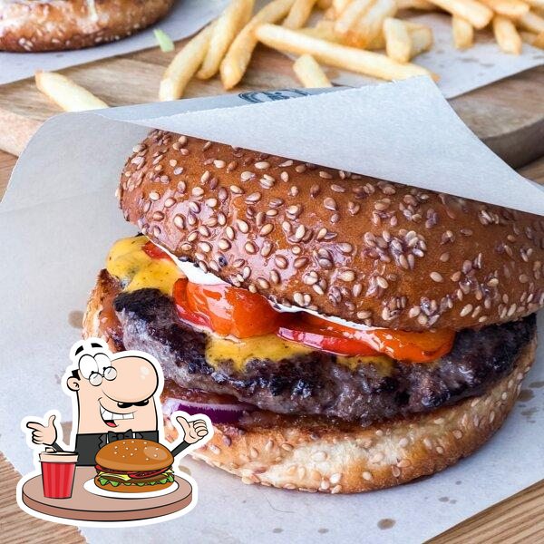  Гамбургеры из "Burger One" придутся по вкусу любому гурману.