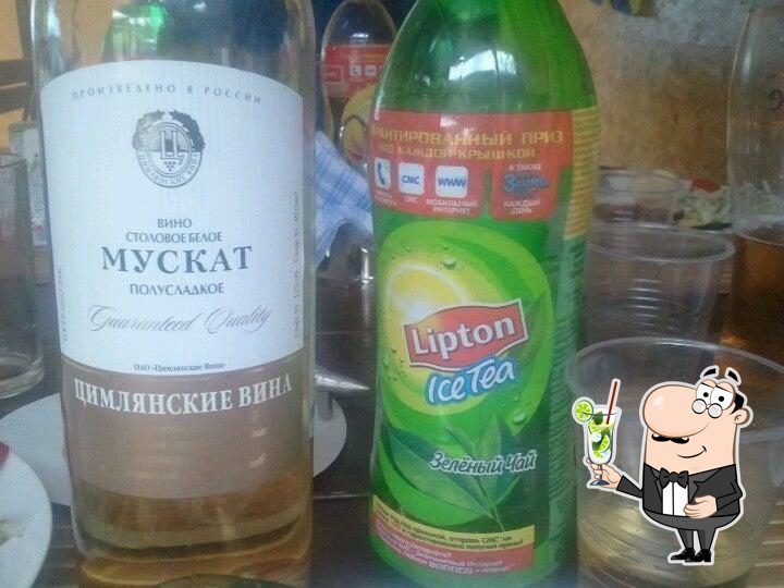 Закажите разнообразные напитки, представленные в "Экипаж".