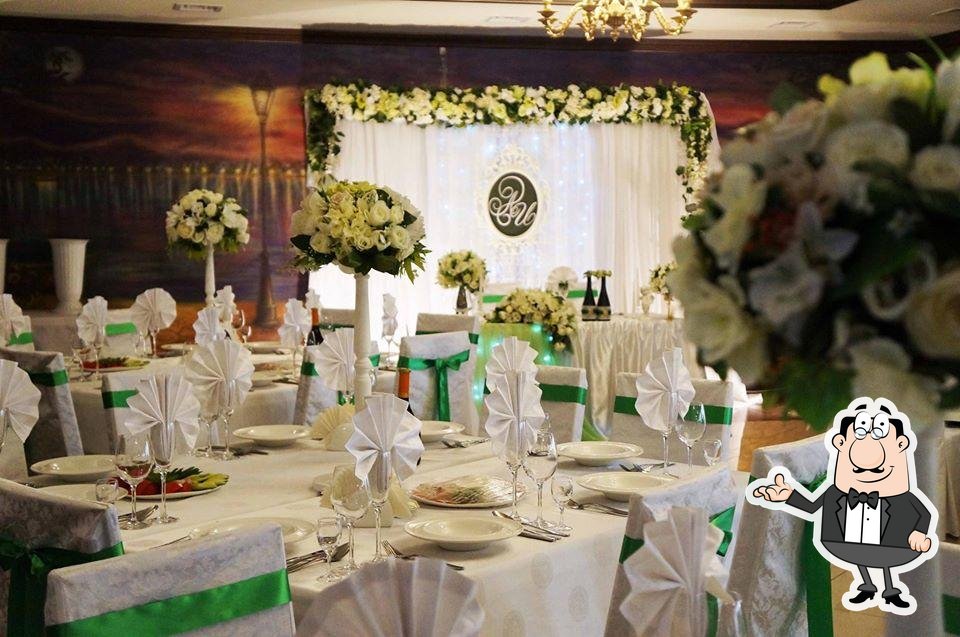 Забронируйте столик в "Европейский ресторан".