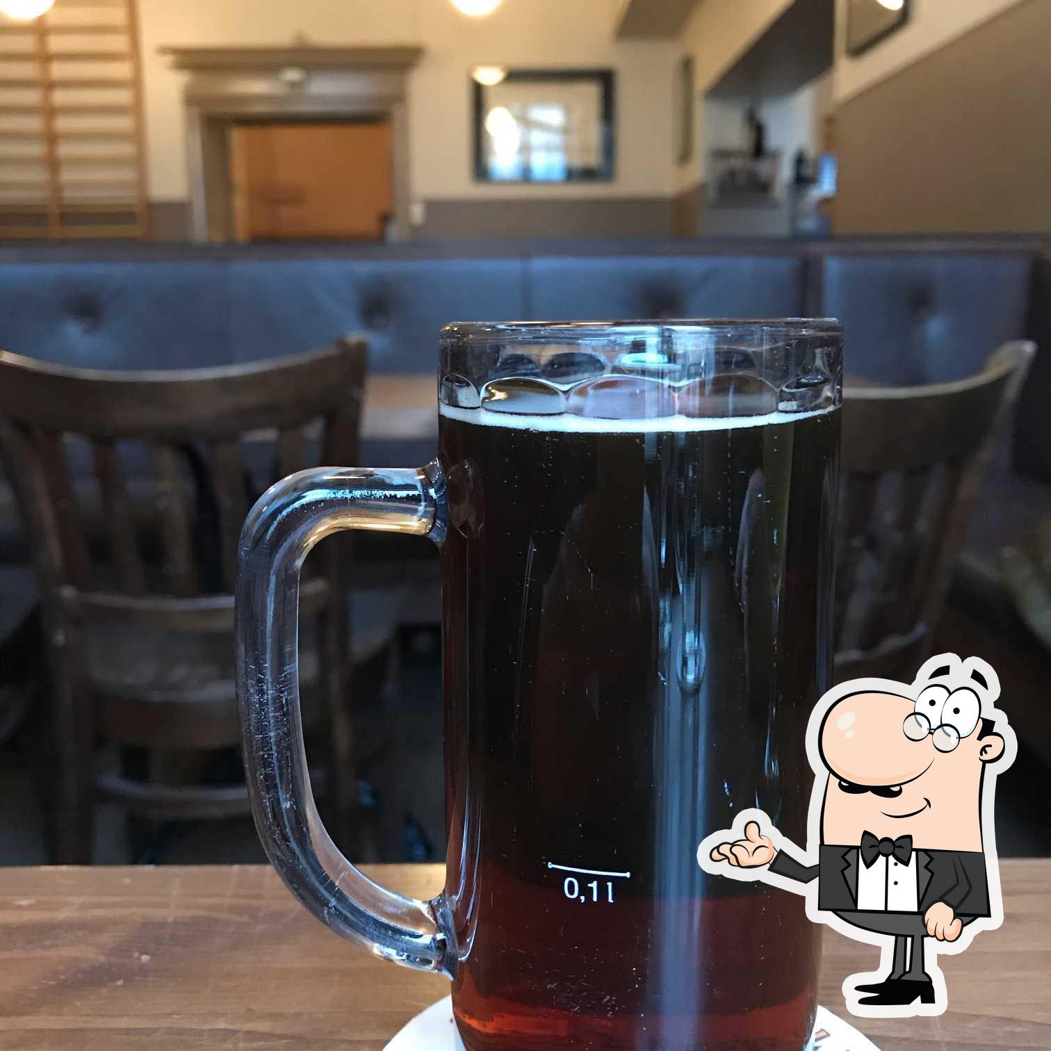 Посмотрите на внутренний интерьер "Brewery Restaurant Koulu".