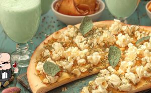 Топ-10 трендовых блюд 2025 года: хиты TikTok и меню современных ресторанов