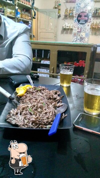 Panificadora & Lanchonete Lara serve uma variedade de cervejas