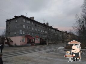 У Эльяра
