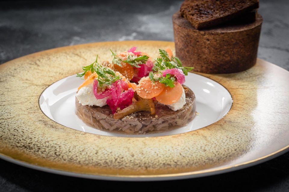 Фото с Facebook