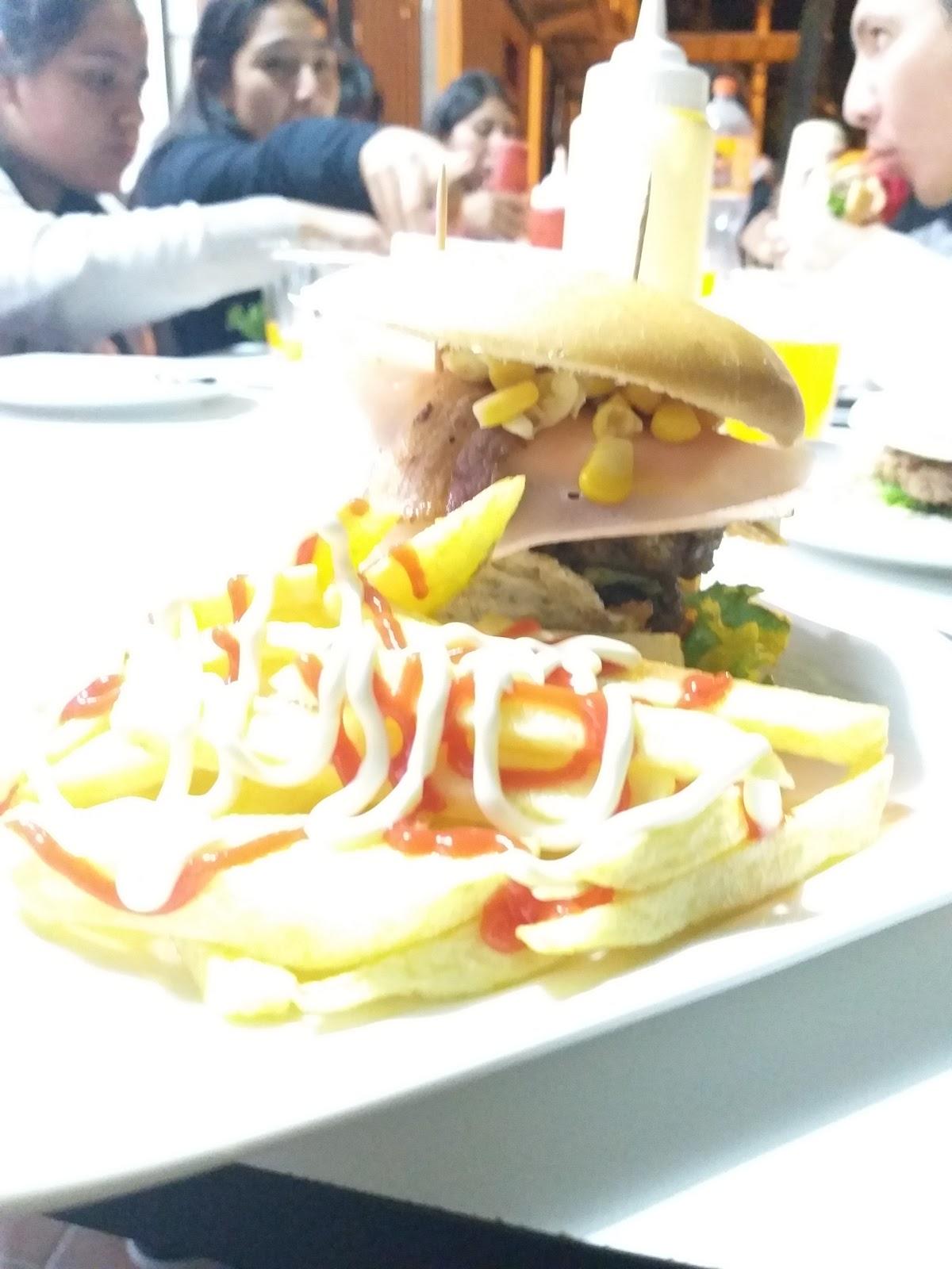 Nairos Burger