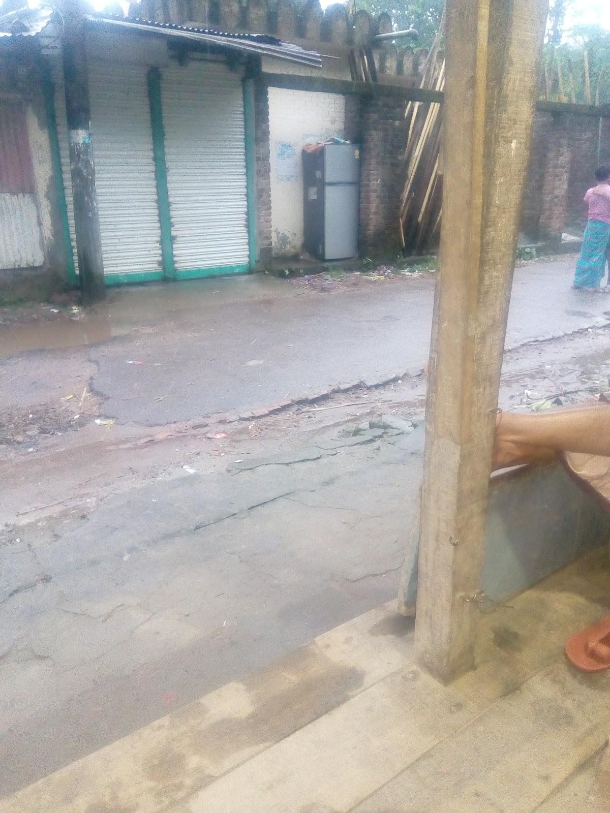 মিষ্টি বাড়ী