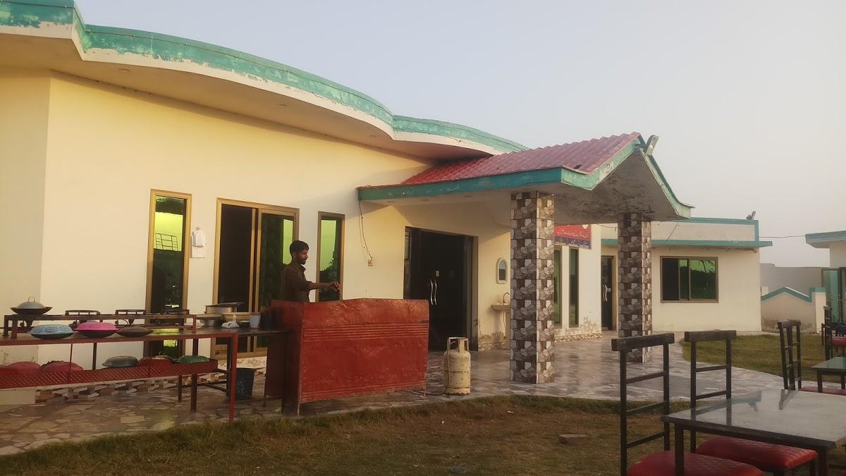 Super Iqbal Hotel