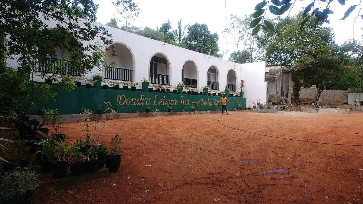 Dondra Leisure Inn And Restaurant